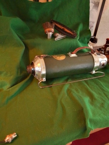 Vintage electrolux model 11 - ,