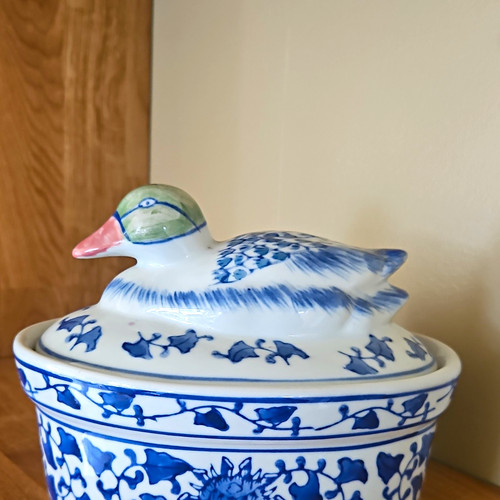 Blue white ceramic - &,