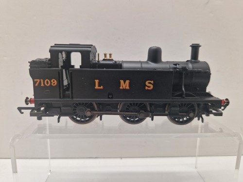 Hornby railroad r3587 lms - railroad,