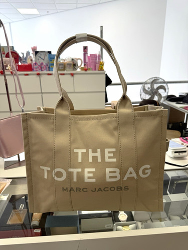 Marc jacobs the tote - marc,