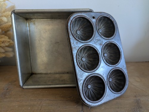 Vintage tala metal tin - tala,