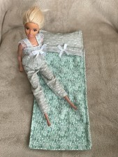 PYJAMAS & SLEEPING BAG - FITS