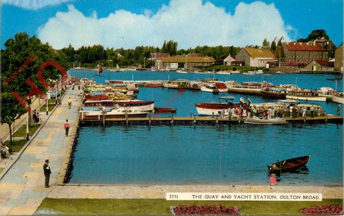 Picture postcard oulton - postcard-,