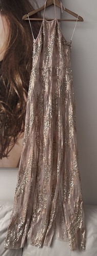 Bnwt sold out - sold, naanaa