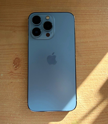 Apple iphone pro 128gb blue - 128gb,