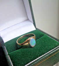 Ring 9ct Gold OPAL  Fashion