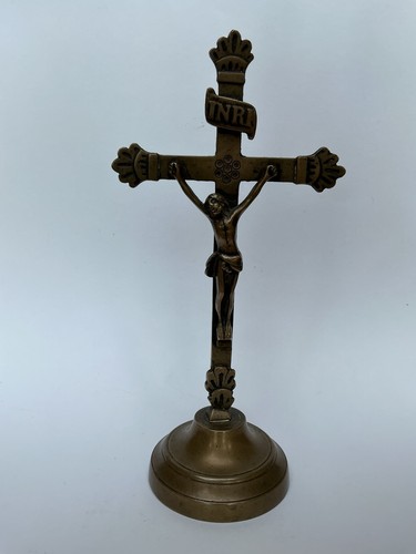 Beautiful antique brass altar - beautiful,