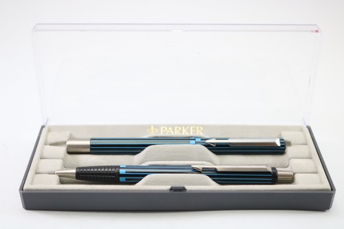 Vintage parker vector - vintage,