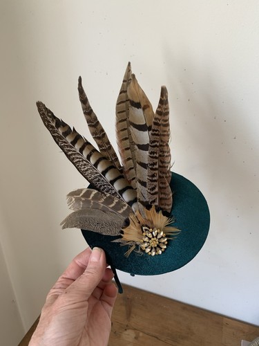 Fascinator dark green velvet - dark,