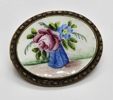 ANTIQUE VICTORIAN BROOCH