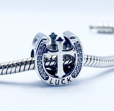 Lucky Horse Shoe Charm