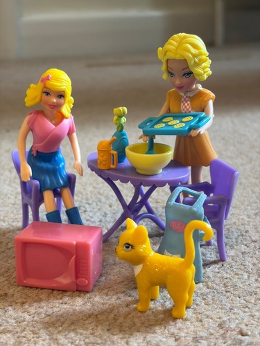 Polly pocket cafe kitchen - cafe, cat
