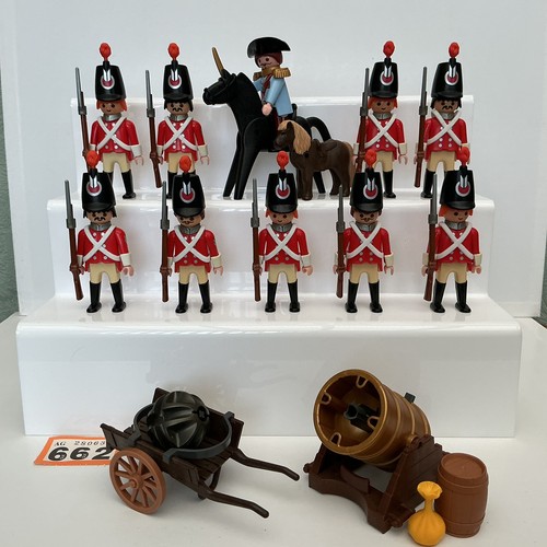 Playmobil british red coats - british,