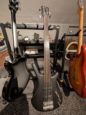 Warwick Corvette 5 String