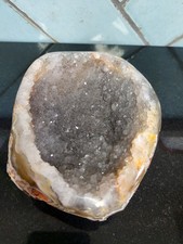 Agate Geode Natural Stone Crystal Mineral Rock 467g 12cm