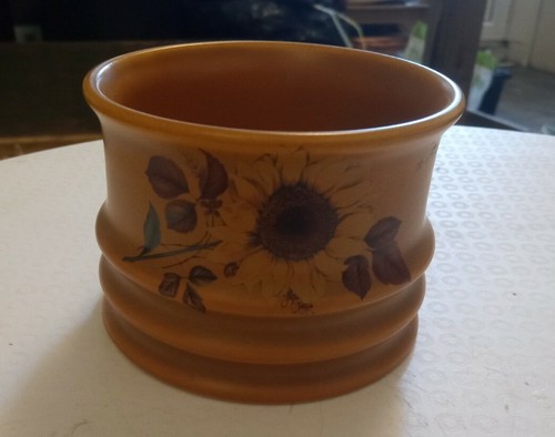 Vintage carlton ware sugar - carlton,