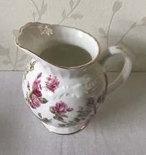 Aynsley 'Elizabeth Rose' Pattern Fine Bone China Milk Jug in VGC