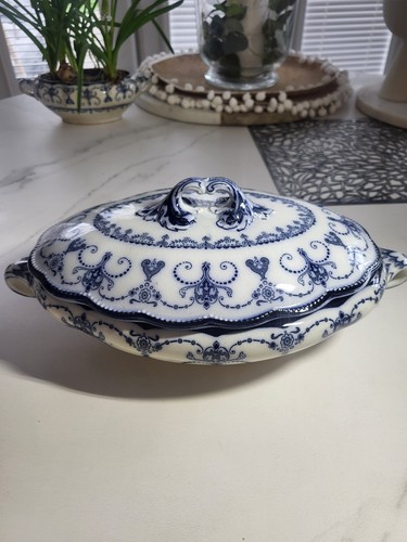 Vintage old cairo - vintage, tureen