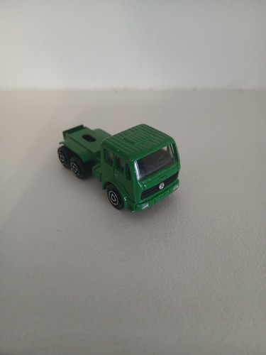 Majorette mercedes truck - majorette, in