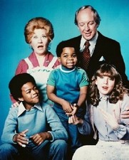381747 Diff'rent Strokes