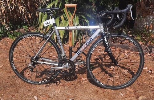 Road racing bike triandrun - road,