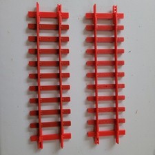TRIANG BIG BIG TRAIN TRACK COMPATIBLE - HALF STRAIGHT x 2   (11 sleepers length)