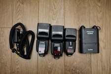 Canon Speedlite Bundle: 580EX