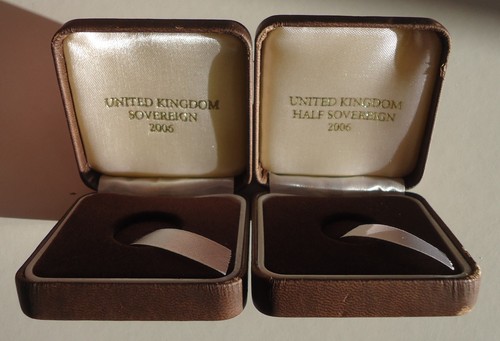 Empty coin case - case, 2006