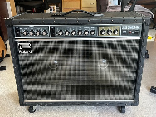 Roland 120e jazz chorus - roland,