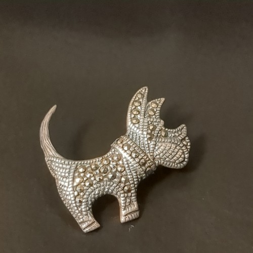 Art deco scottie dog - art,