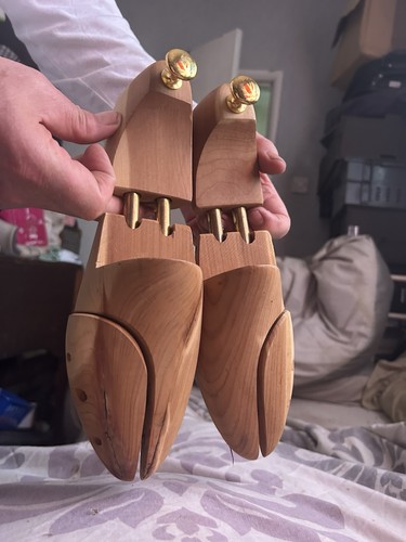Wooden shoe lasts - wooden,