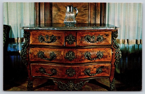 Postcard bombe chest french - postcard,