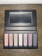 Younique eyeshadow palette - eyeshadow,
