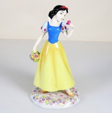 Walt Disney Showcase Collection Royal Doulton Princess Figure Snow White DP5