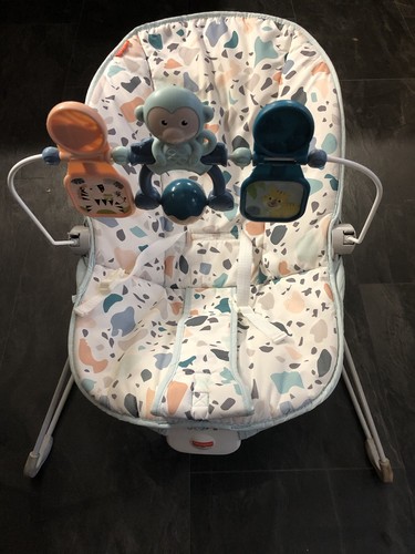 Bouncy chair - bouncy,