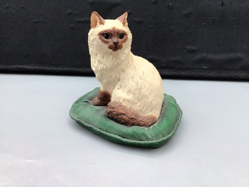 Sherratt simpson siamese - &,