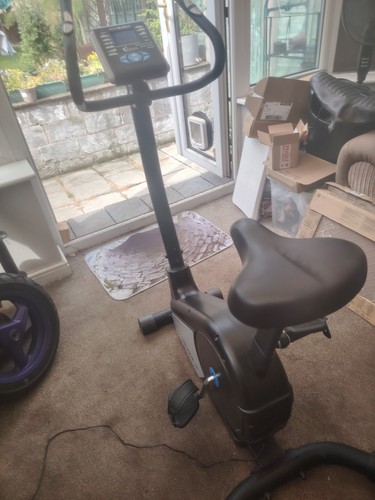 Roger black exercise bike - black,