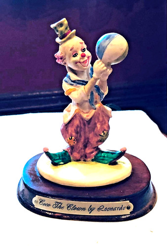 Leonardo collection figurine - leonardo,