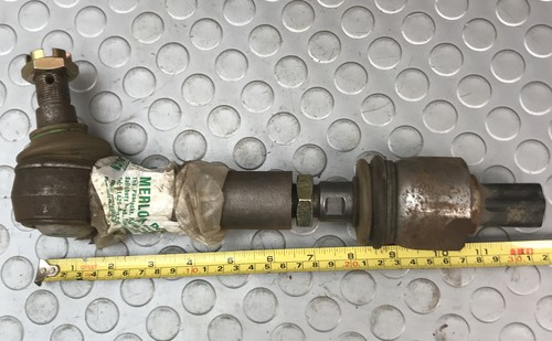 Merlo track rod - end, and