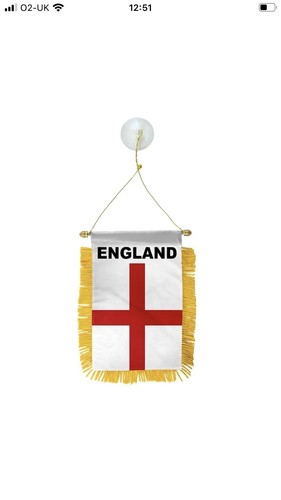 England fly the - fly, hanging