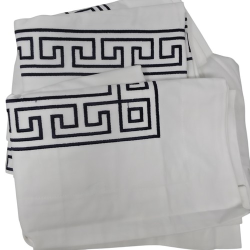 Pottery barn geo embroidered - barn,