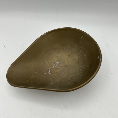 Small antique brass scale pan - brass,