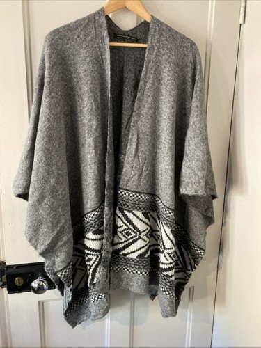 Peruvian connection poncho - connection,