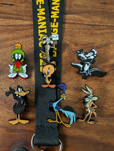 Warner bros looney tunes - warner,