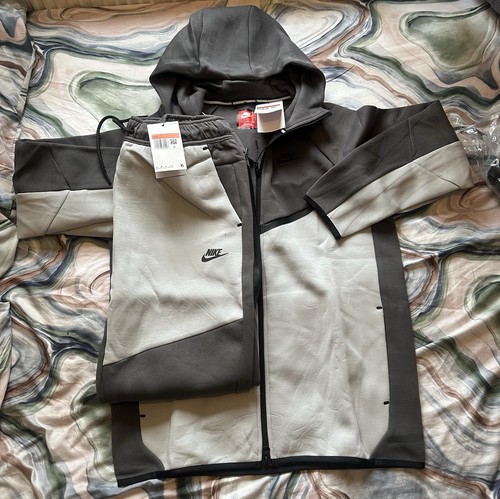 Nike tech fleece - nike, tracksuit