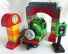 LEGO Duplo Set 5543 Percy at