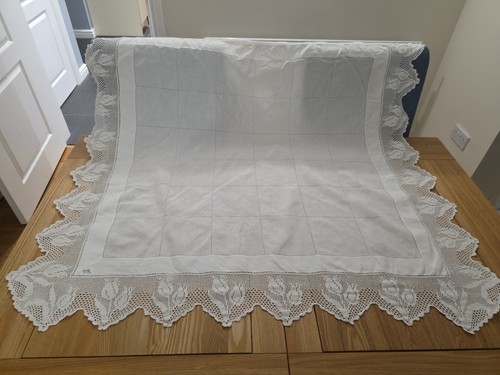 Vintage white tulip crochet - vintage,