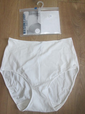 Maison Lejaby White Les Invisibles briefs Knickers Size 10 M Brand new with tags