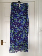 Long Skirt Frill Detail At