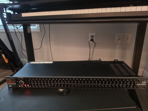 Dbx 131 band - 131, graphic